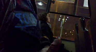 phim sex hàn quốc 18+ Tình dục với hai sec thú cô gái nga.